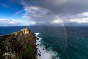 stunning-rainbow-links-the-indian-and-atlantic-oceans-south-africa-photo-by-chris-mclennan1